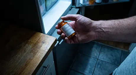 बच्चों के लिए दवा की लेबल कैसे पढ़ें